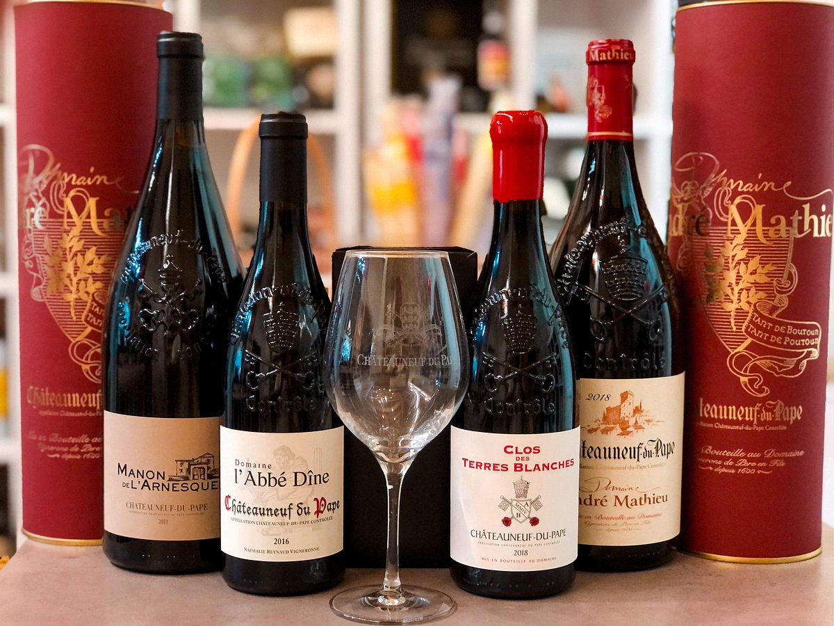 Comment bien choisir et déguster un Châteauneuf‑du‑Pape chez soi